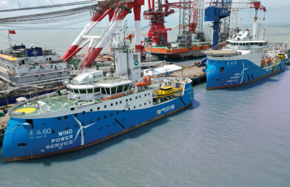 Why SOV Vessels Stay Offshore for Weeks Instead of Returning to Port